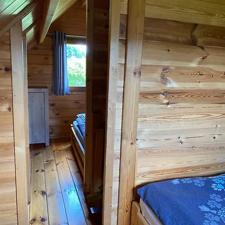 Dorjan - Letniskowe 度假居