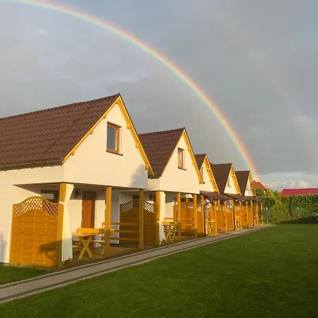 Dorjan - Letniskowe Feriehus *